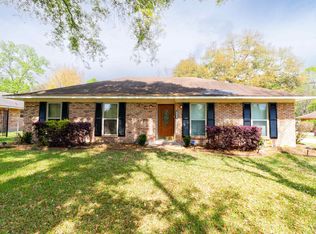 8355 Gay Dr, Baton Rouge, LA 70814