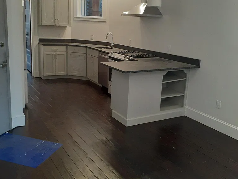65 Thorne St — Photo 1