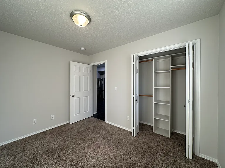 16384 Rainbow Dr — Photo 31