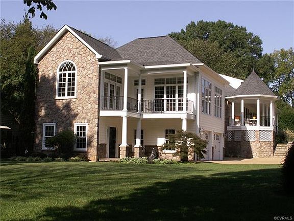 3rd image of 1400 Pump House Dr
