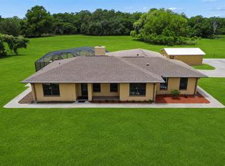 3501 Austin Trail Ln, Plant City, FL 33565