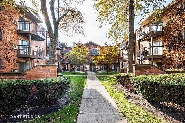 1st image of 1531 W Farwell Ave APT 2S