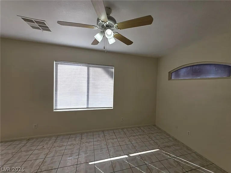 731 Emerald Idol Pl — Photo 16