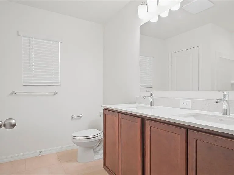 2942 Lavanda Dr — Photo 45
