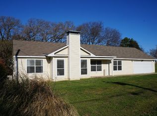 345 Bay Ct, Gun Barrel City, TX 75156