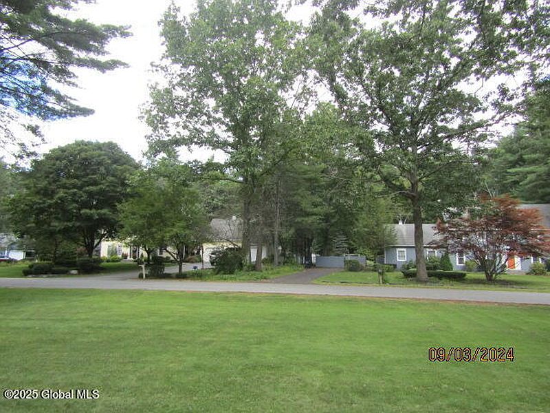 3rd image of 28 Triphammer Road