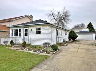 776 N Adele St, Elmhurst, IL 60126