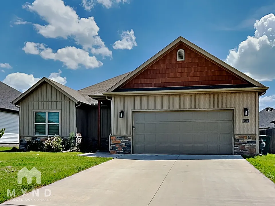 1141 Sunshine Ct