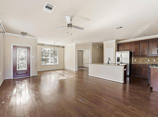 2 Bettina Ln, The Woodlands, TX 77382