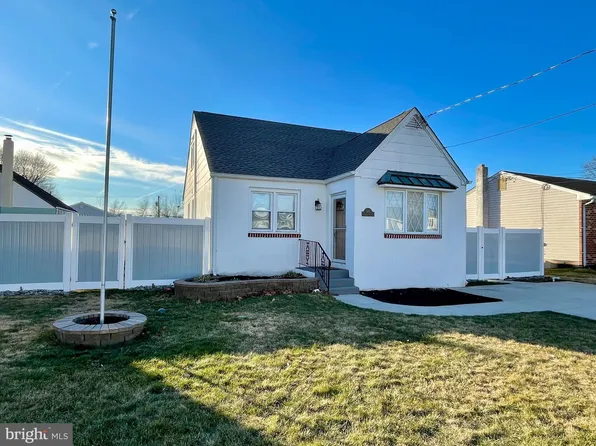 510 Grant Ave, Croydon, PA 19021