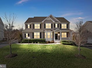 13526 Eagles Rest Dr, Leesburg, VA 20176