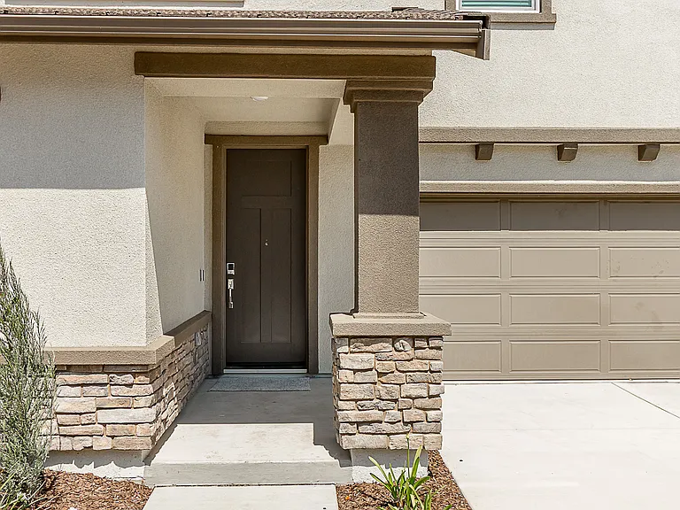 3243 Shrute Dr — Photo 3