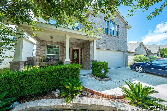 1st image of 425 Sorenstam Way