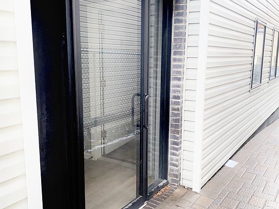 2nd image of 78-80 12th Ave #2