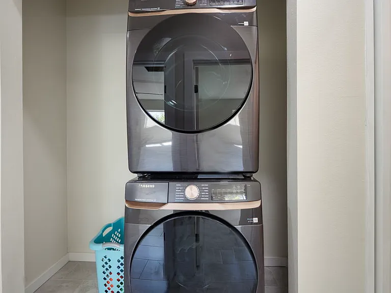 1822 E Roma Ave #2 — Photo 11