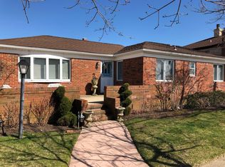 14 Mineola Ave, Point Lookout, NY 11569