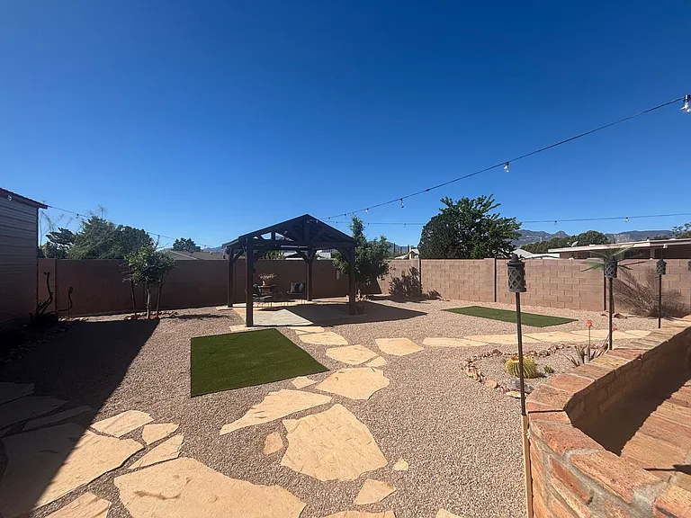 1964 Sonoita Dr — Photo 22