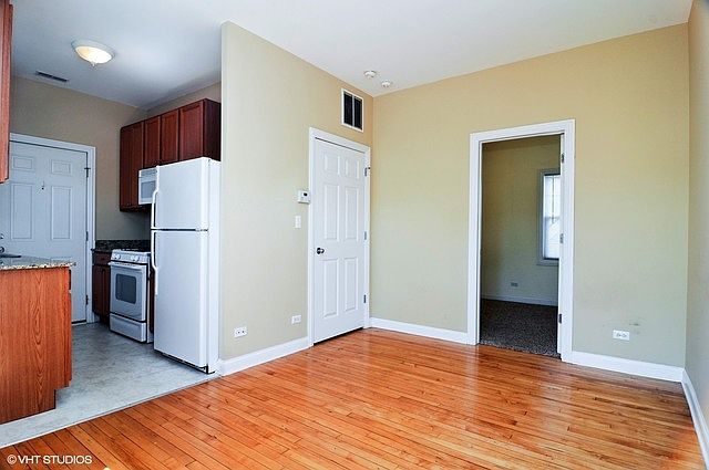 1st image of 1845 N Honore St APT 2C