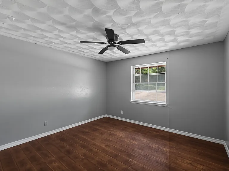 6607 Autumn Woods Trl — Photo 10