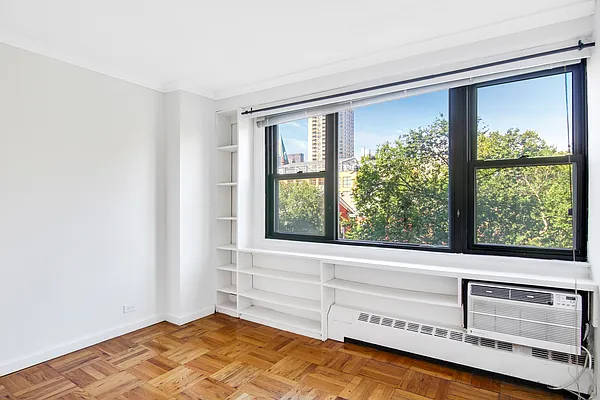 Rented by GoodRock Realty | media 3