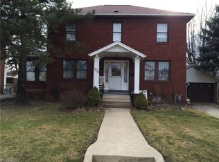 3724 Fairmount Blvd NE, Canton, OH 44705