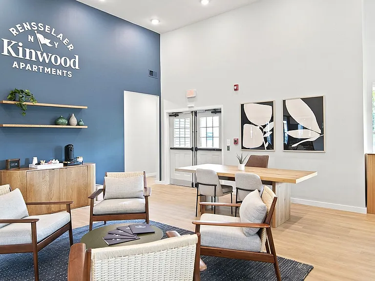 Kinwood Apartments — Photo 17