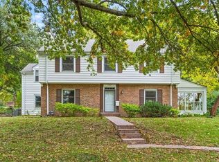 5319 Oak St, Kansas City, MO 64112