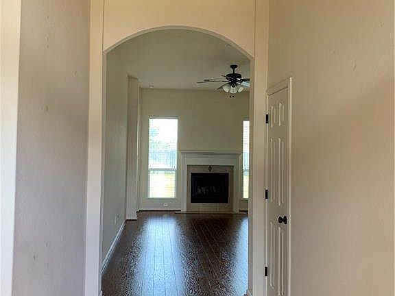 3rd image of 5808 Fair Hill Dr