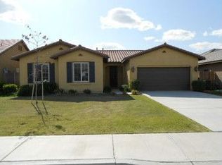 8005 Boggs Ct, Bakersfield, CA 93313