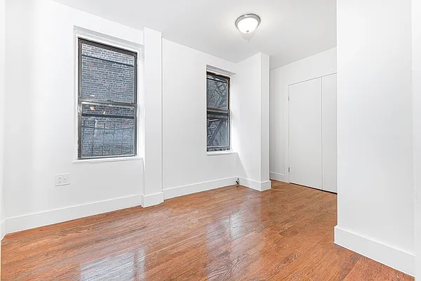 Rented by REAL New York | media 15