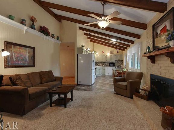 4th image of 15852 Kingswood Dr