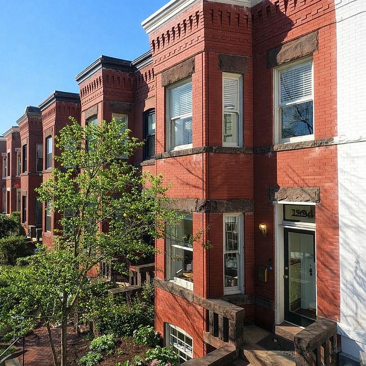 1st image of 1224 Independence Ave SE