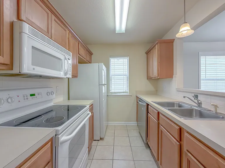 3271 Sugar Berry Way — Photo 19
