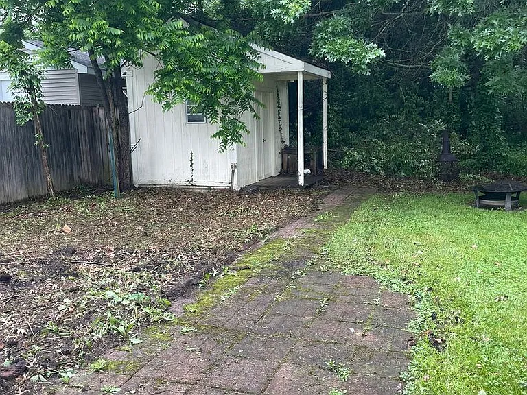 35 Honeysuckle Dr — Photo 49