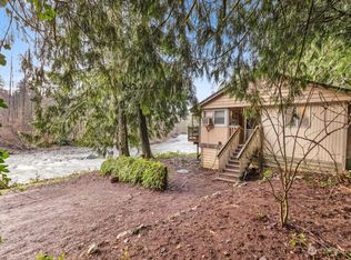19828 Crystal Springs Dr, Granite Falls, WA