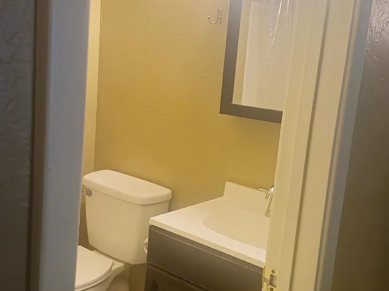 5146 E Oak St #109 — Photo 7