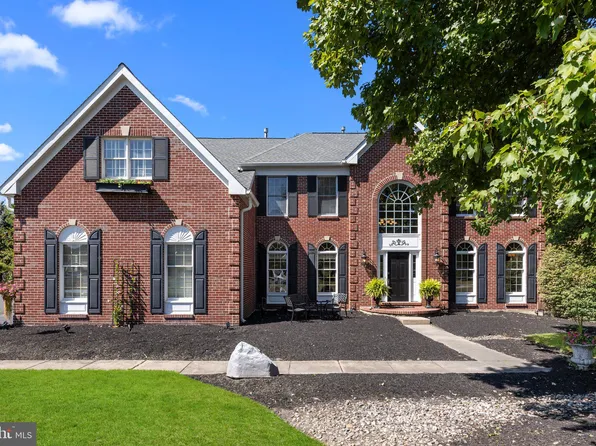 1198 Waterwheel Dr, Yardley, PA 19067