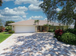 128 Queen Christina Ct, Fort Pierce, FL 34949