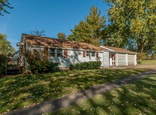 106 E Kohlhase St, Mechanicsville, IA 52306