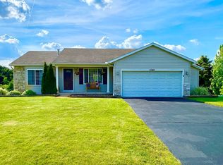 6348 Thornapple Valley Dr, Hastings, MI