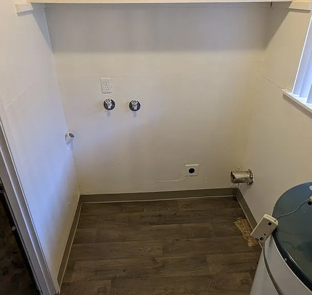 Royal Crest Townhomes — Photo 108