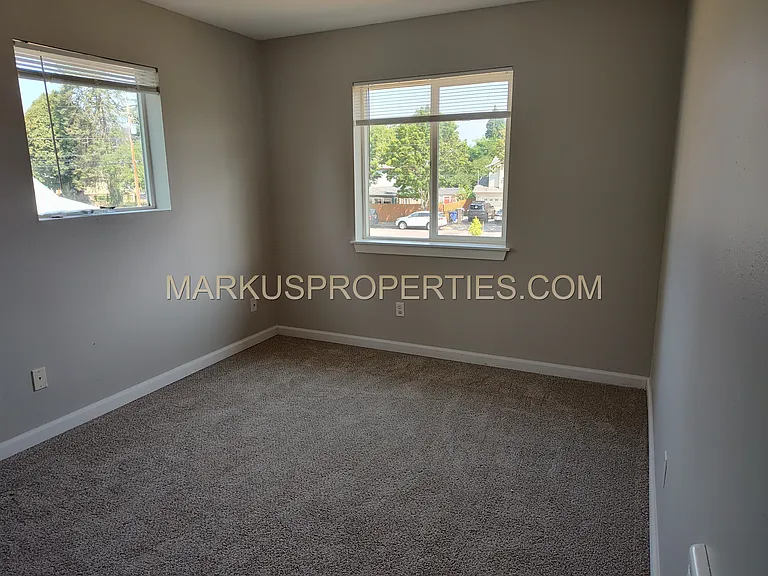 3030 SE 87th Ave #3030 — Photo 3