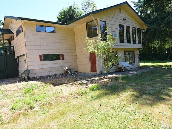 4th image of 2593 Spirit Lake Hwy
