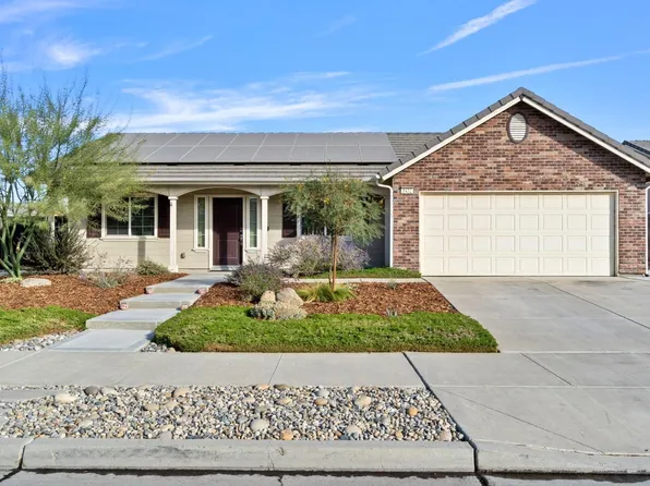 1432 Atlantic Ave, Lemoore, CA 93245