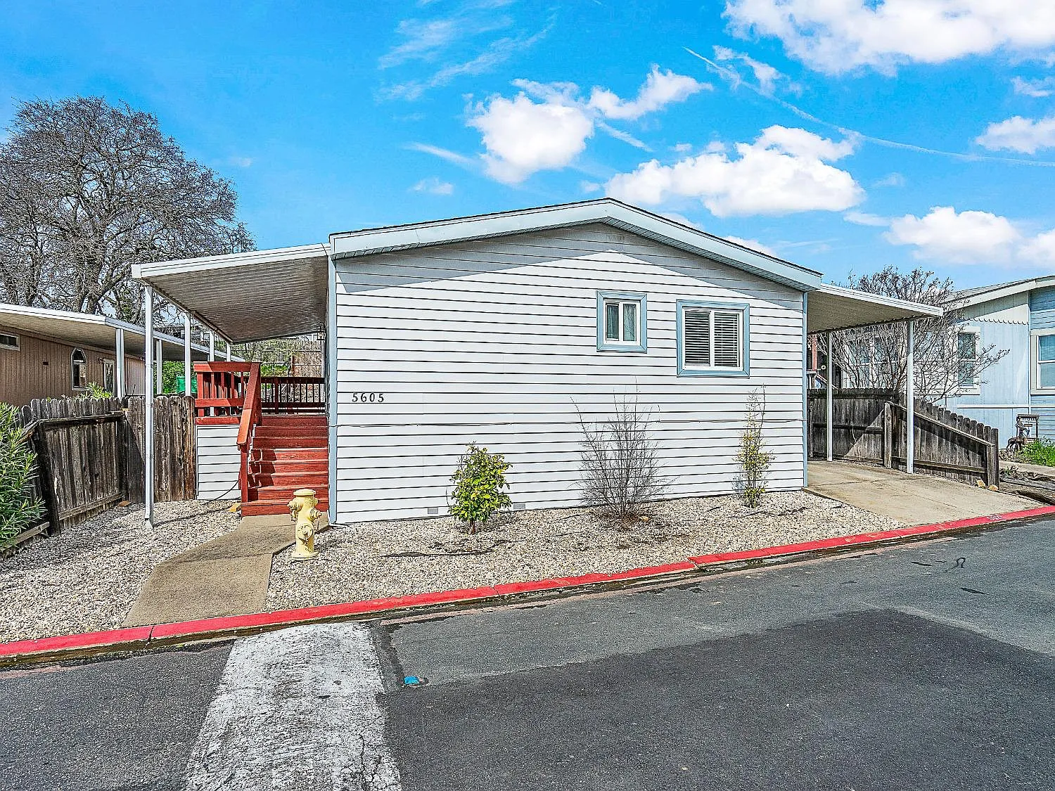 5605 Park Cir photo 1