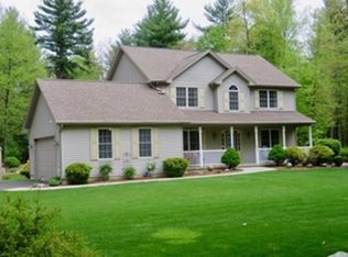 81 East St, Southampton, MA 01073
