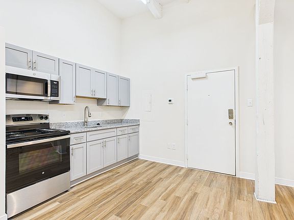 5th image of 10 S 14th St #102