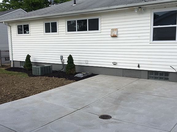 4th image of 6106 Morrow Dr