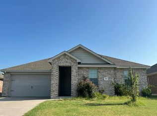 612 Bunker Hill Rd, Fate, TX 75189