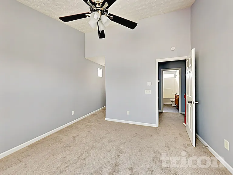 5330 Mountain Top Pl — Photo 6